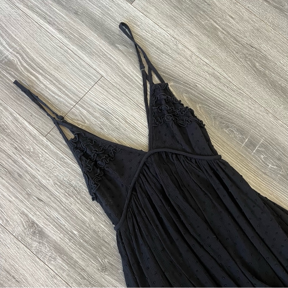 Boutique Black Dress - Picture 5 of 5